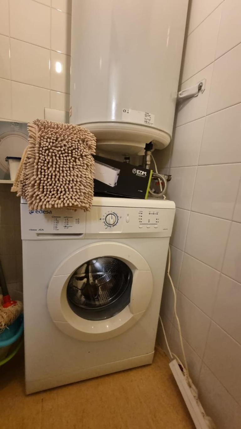 Apartamento 1 Dormitorio 4 Personas En El Grove O Grove Luaran gambar